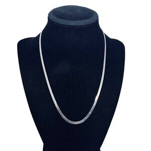 Silver Tone Herringbone Necklace (5469)